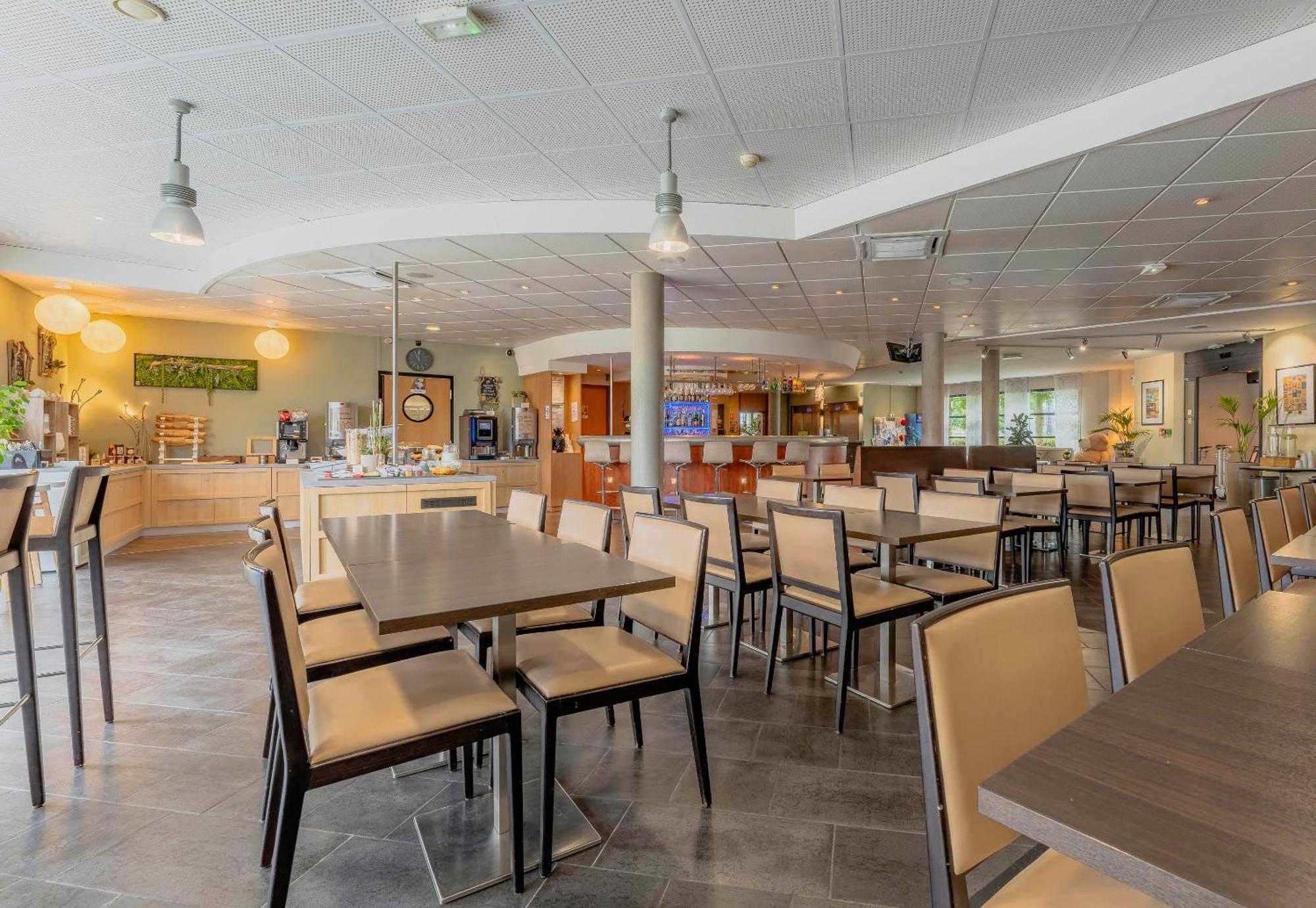 B&B Hotel Calais Terminal Cite Europe 4 Etoiles Coquelles Exterior photo